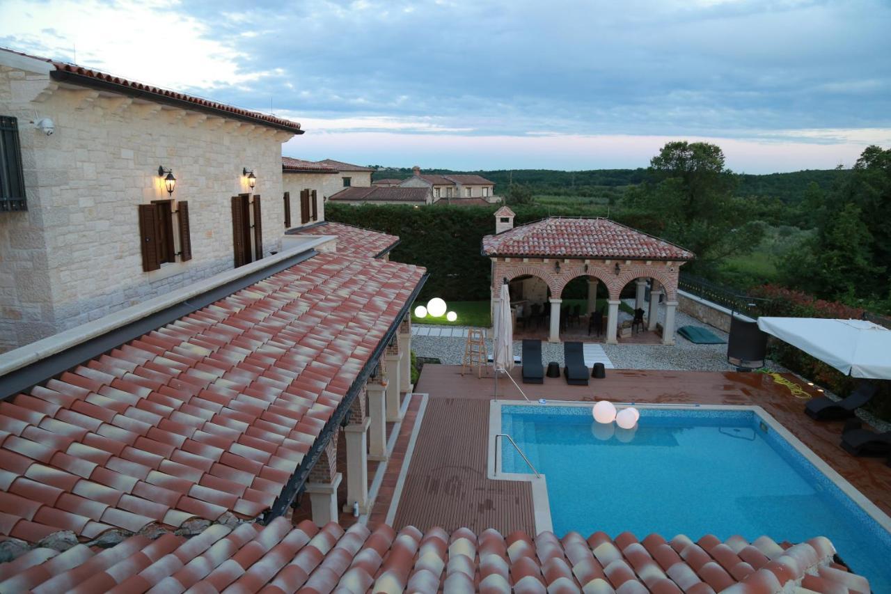 Villa Carolus-Luxurious Istrian Villa Barat  Extérieur photo