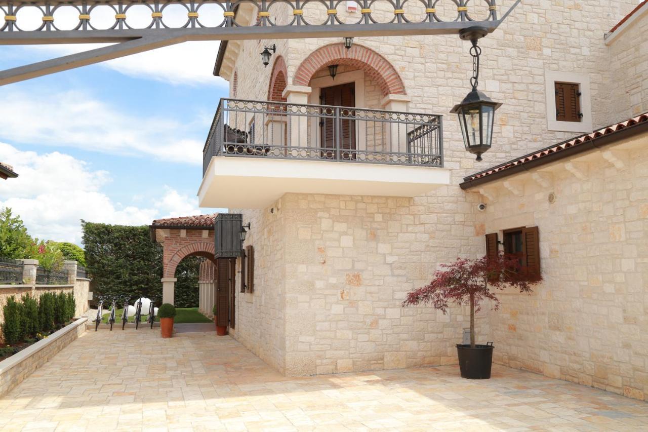 Villa Carolus-Luxurious Istrian Villa Barat  Extérieur photo
